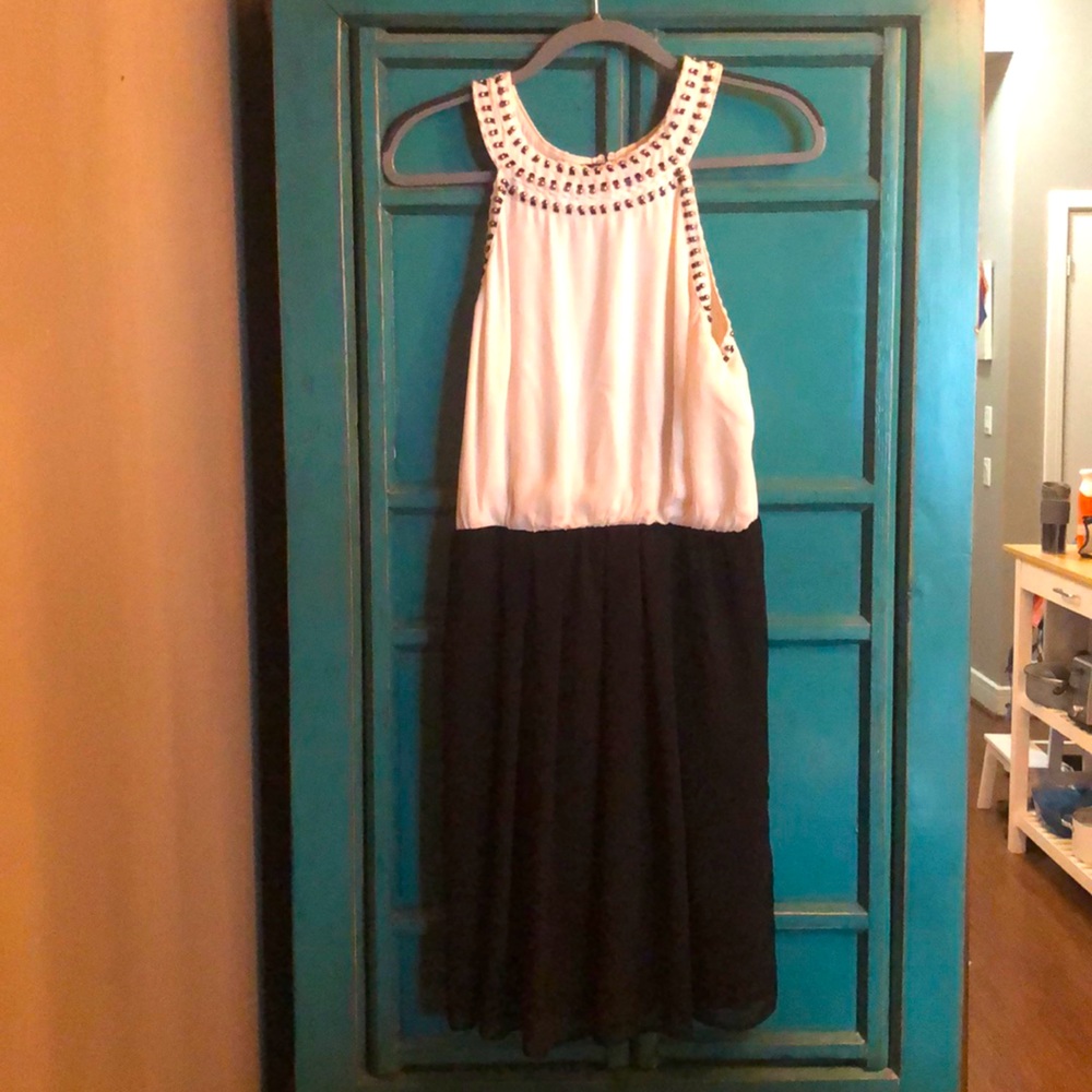 💕Two for $40💕Matty M Black and Cream Dress